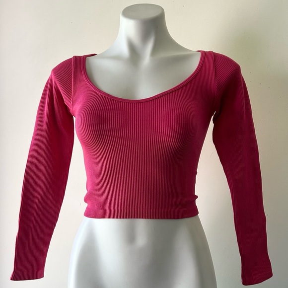 ZARA Deep Pink Seamless Rib Scoop Neck Crop Top,  XS-S - Picture 3 of 6
